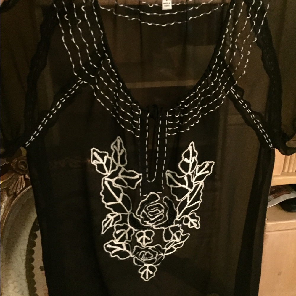 Cache Sheer Black Top - image 3